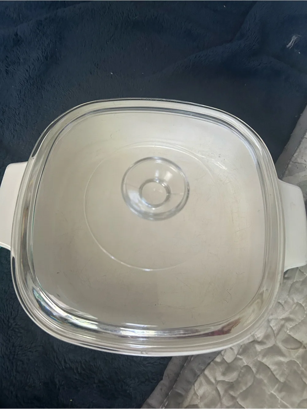 Vintage  Corningware poppy pattern with lid 2liter